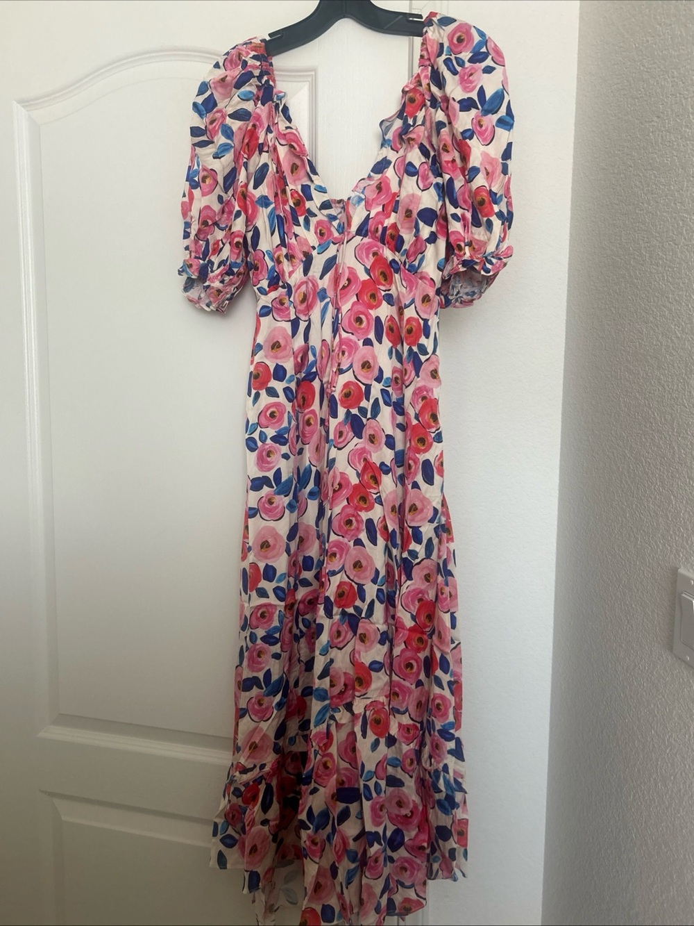 For Love & Lemons Gianna Midi Dress Floral White Pink Blue Slit $242 Size S - Picture 4 of 7